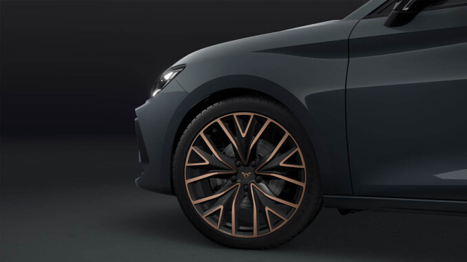 CUPRA Leon 1.5 eTSI 150 V3 5dr DSG Petrol Hatchback - Image 2